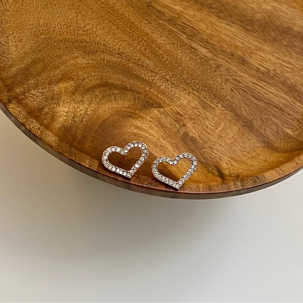4/$15 Rose Gold Heart Cut-out Rhinestones Earrings